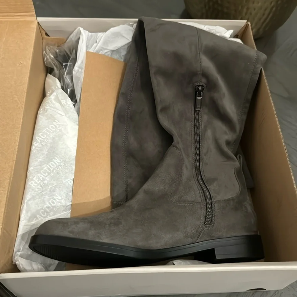 Kenneth Cole Women Medium Wind,y Over,The,Knee Boots, Dark Grey